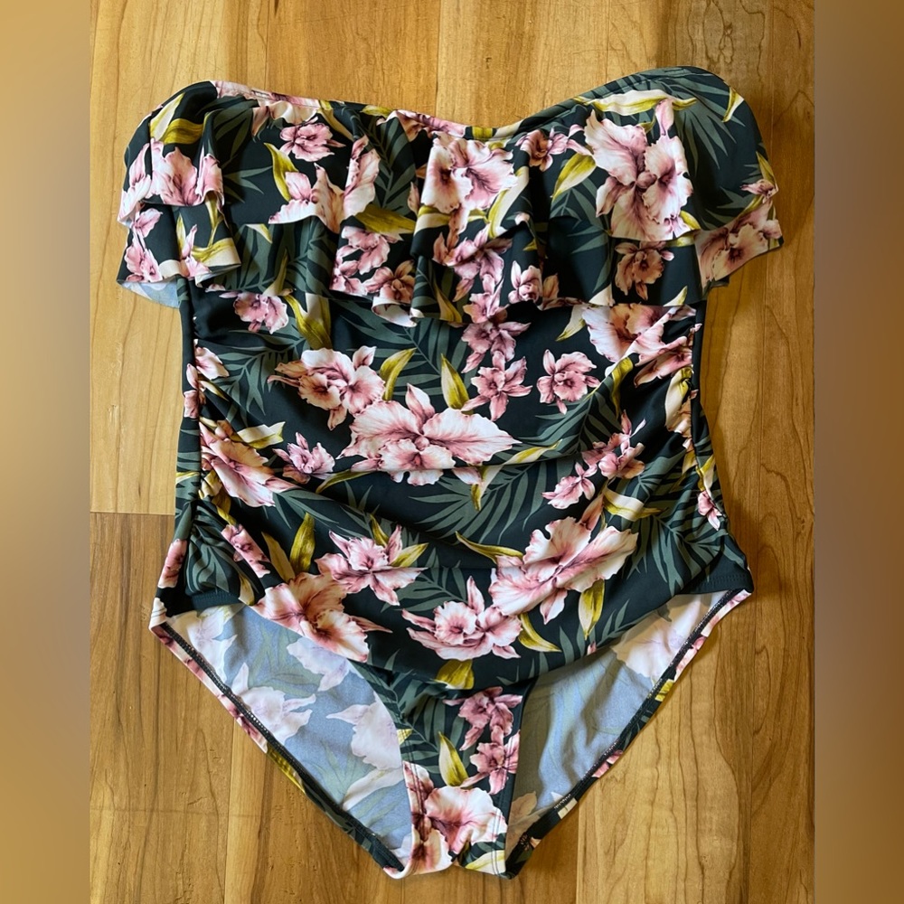XL Tropical Floral Strapless One Piece Swimsuit